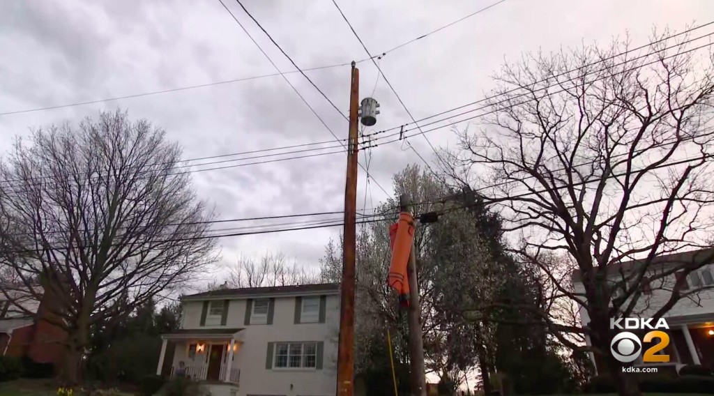 2 Utility Workers Shocked, Taken To Hospital