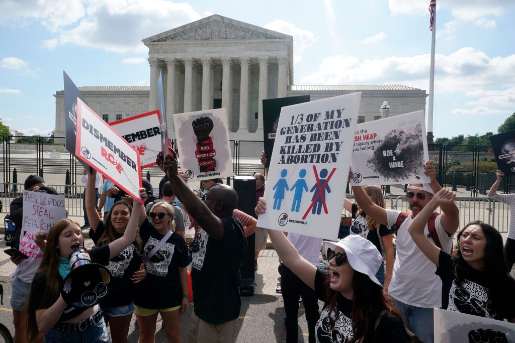 Supreme Court Overturns Roe V. Wade