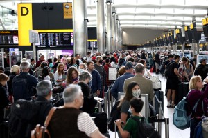 Traveling Reaches Peak Suck Just As Everyone Is Trying To Get Out Of Town