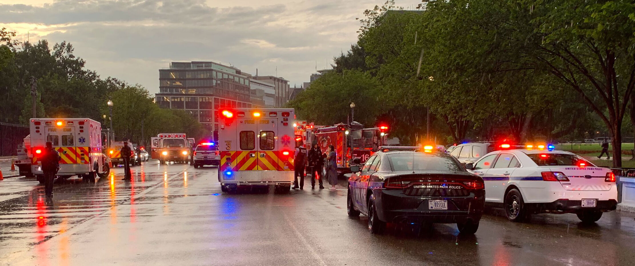 <p><span>Authorities respond to the scene near Lafayette Park in Washington after a lightning strike</span></p>