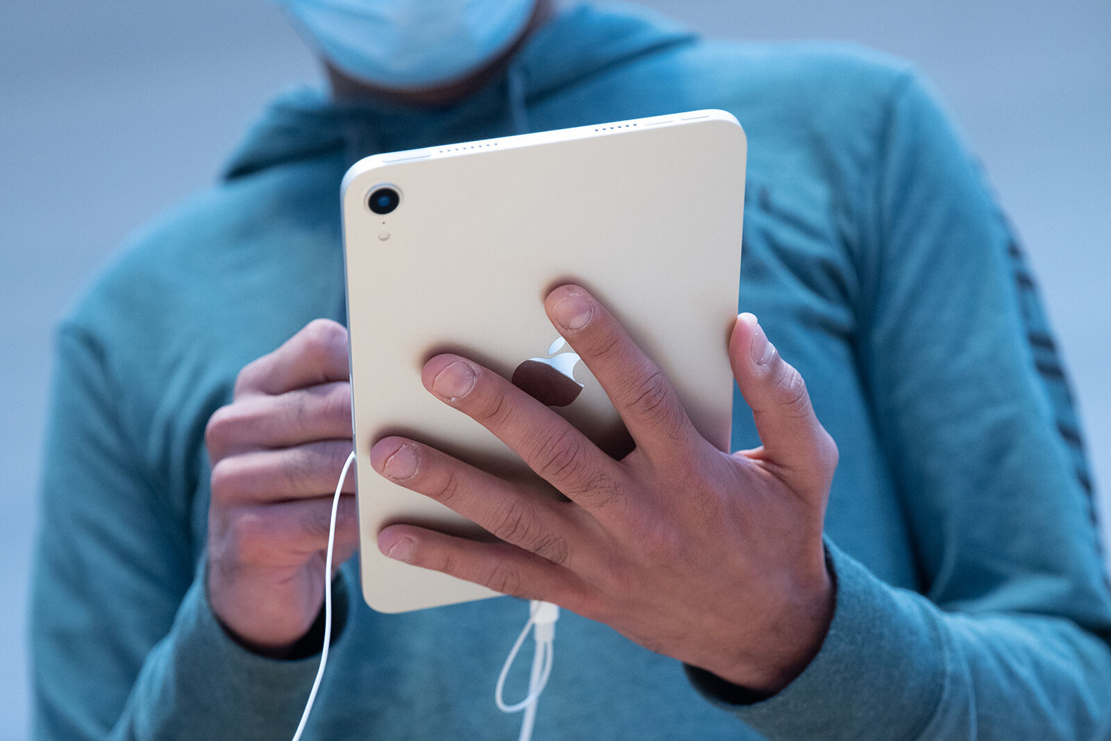 You Should Probably Update Your Apple Devices Right Now