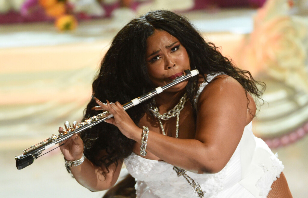 Watch Now: Lizzo Plays Centuries Old Crystal Flute Owned By James Madison