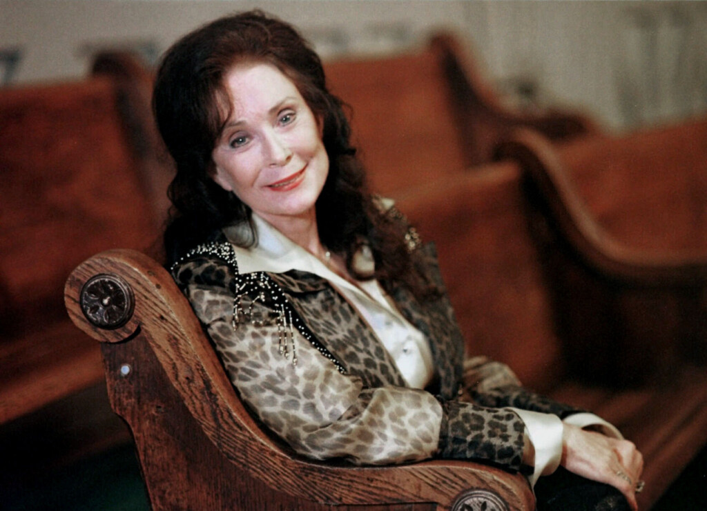 Loretta Lynn, Coal Miner’s Daughter And Country Queen, Dies At 90