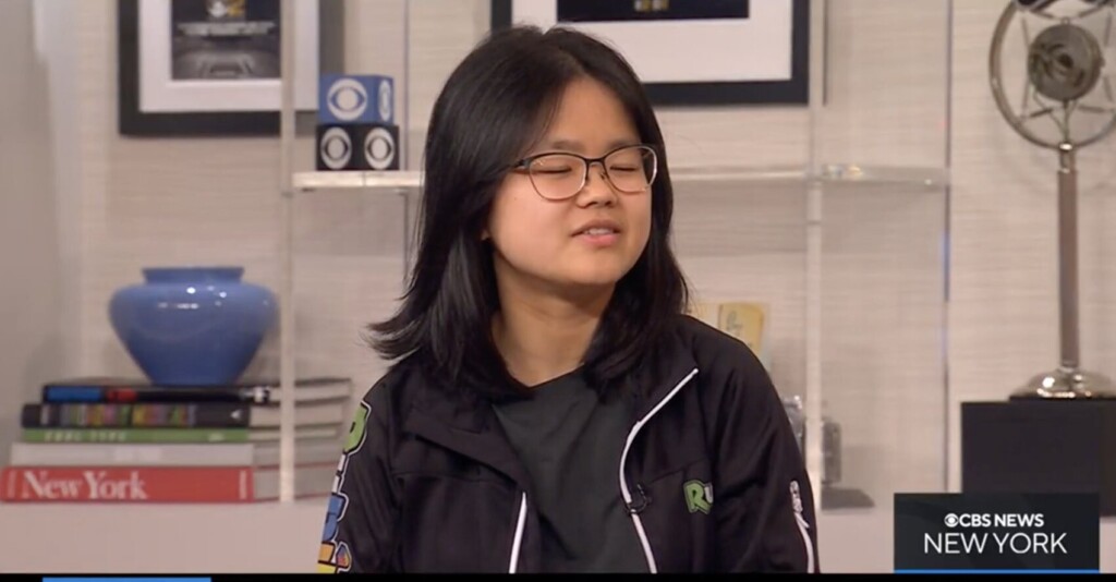 Meet The New York Woman Who’s Considered One Of The Fastest In The World To Solve A Rubik’s Cube