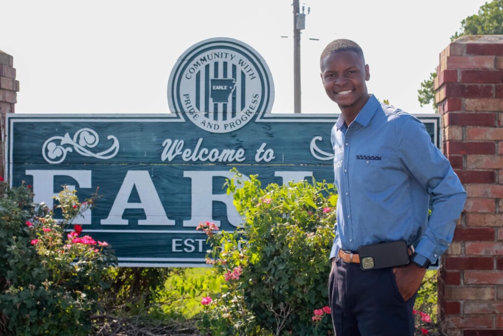 Arkansas City Elects 18 Year Old To Be Next Mayor