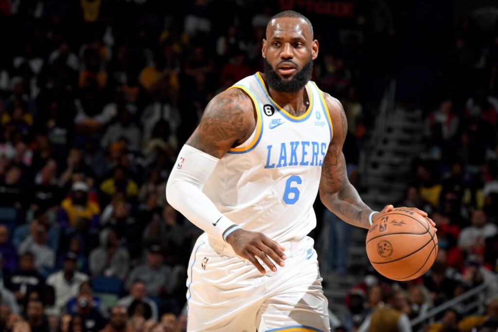 Los Angeles Lakers Are The Hottest Ticket In Town As Lebron James Closes In On Nba History