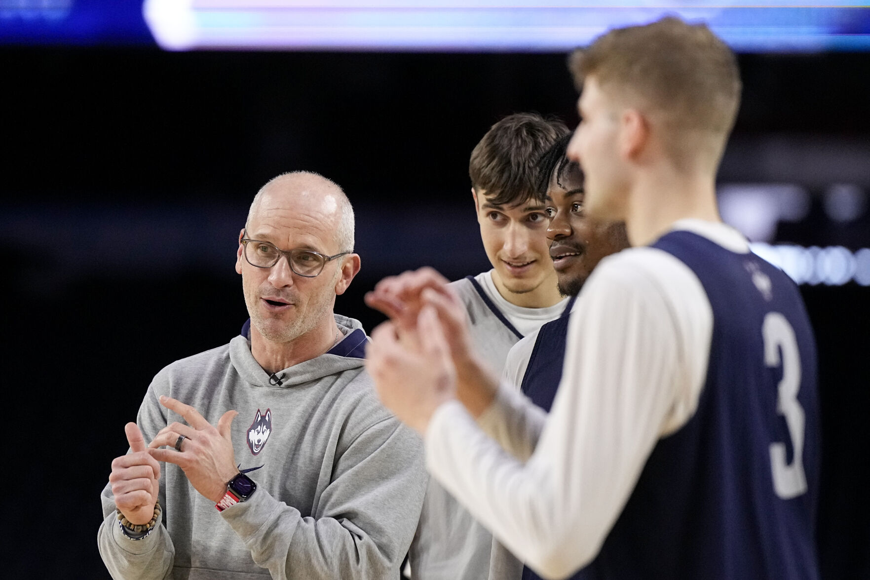 At Final Four, Uconn In Familiar Territory As It Faces Miami
