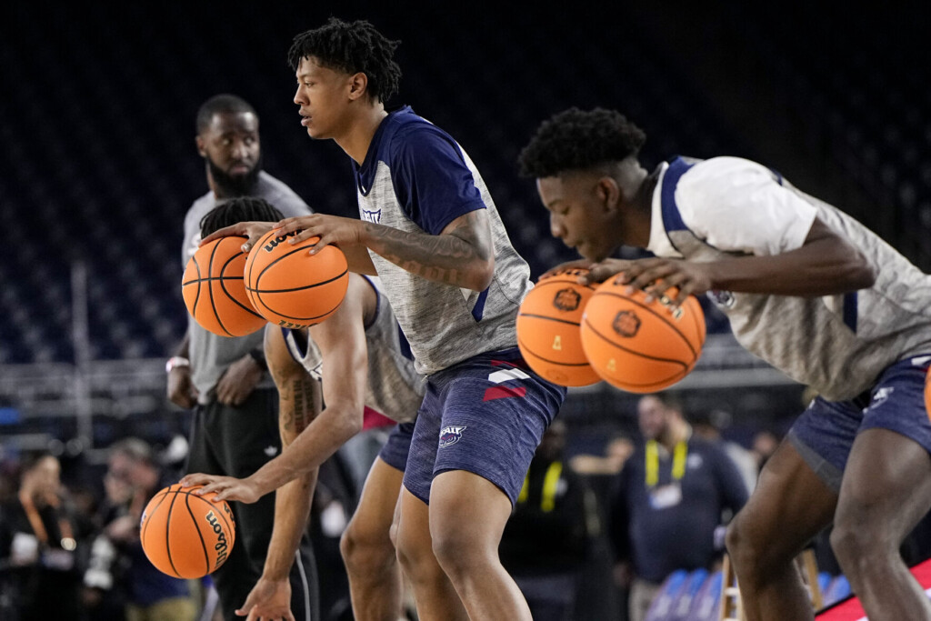 Final Four: Fau, San Diego St Ready For Mid Major Semifinal