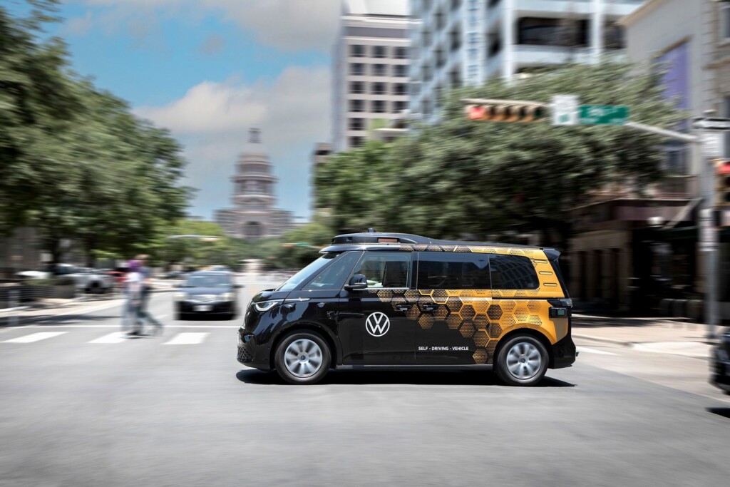 Vw To Test Self Driving Tech In Retro Styled Electric Microbuses