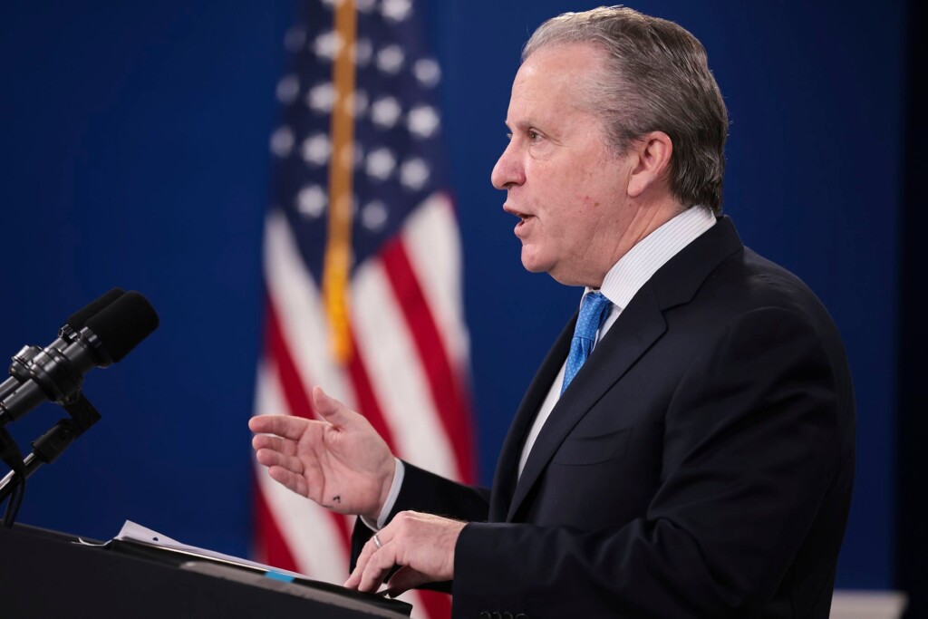 White House Takes Steps To Avoid Damaging Auto Strike