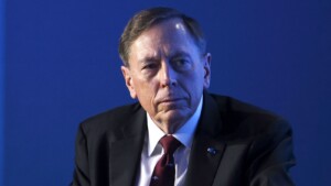Former Cia Chief: Us Needs To ‘tighten The Screws’ On Russia’s Economy