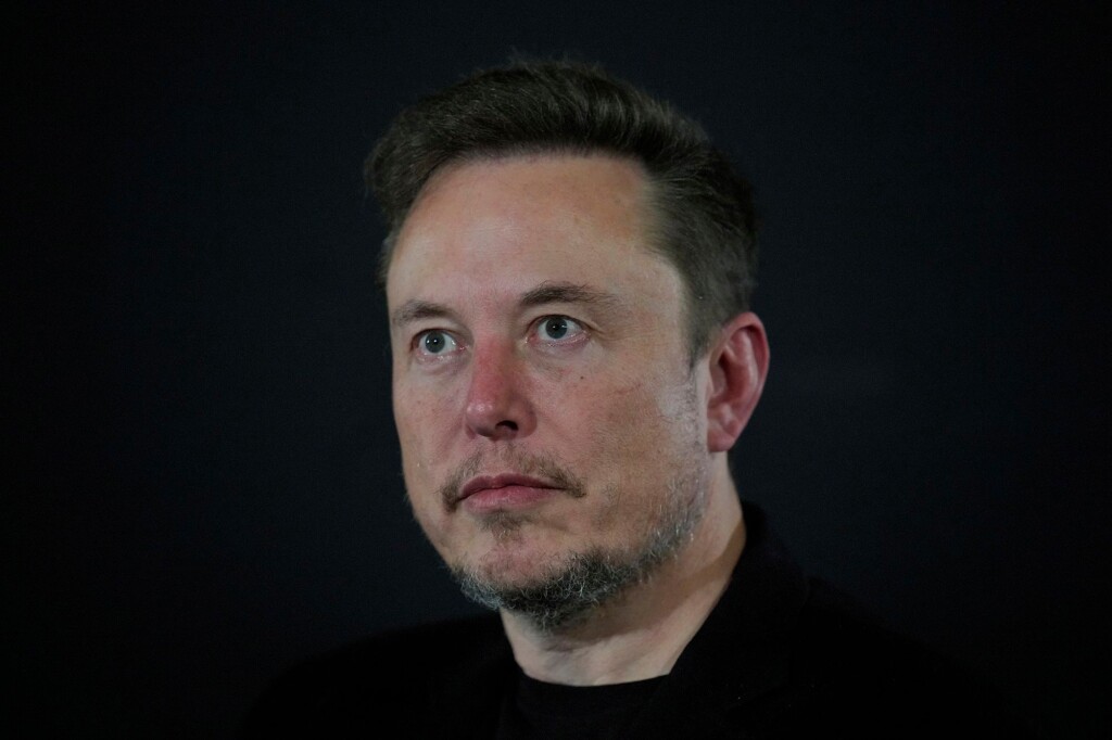 Elon Musk Apologizes For Antisemitic Tweet But Tells Advertisers ‘go F**k Yourself’