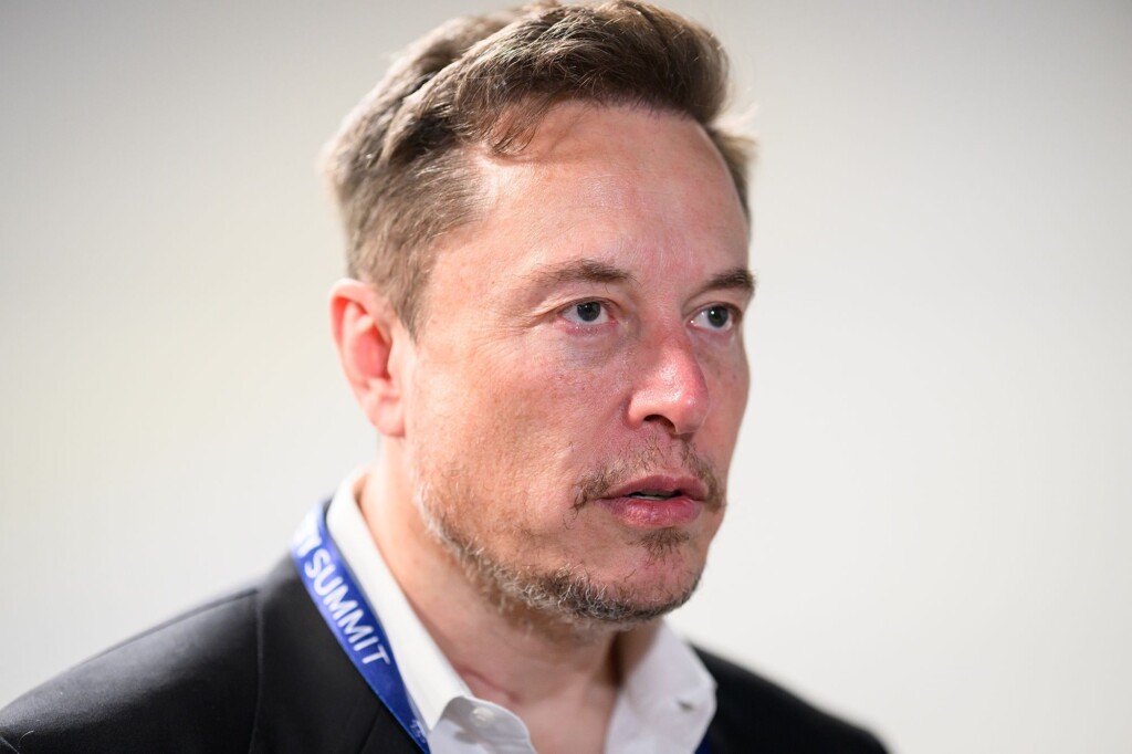 Tesla Shareholder Calls On Board To Suspend Elon Musk For Agreeing With Antisemitic Post
