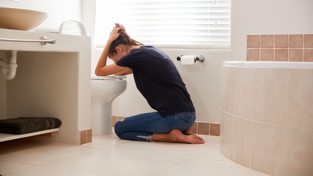 Here’s How Long It Takes For Your Body To Recover From Food Poisoning