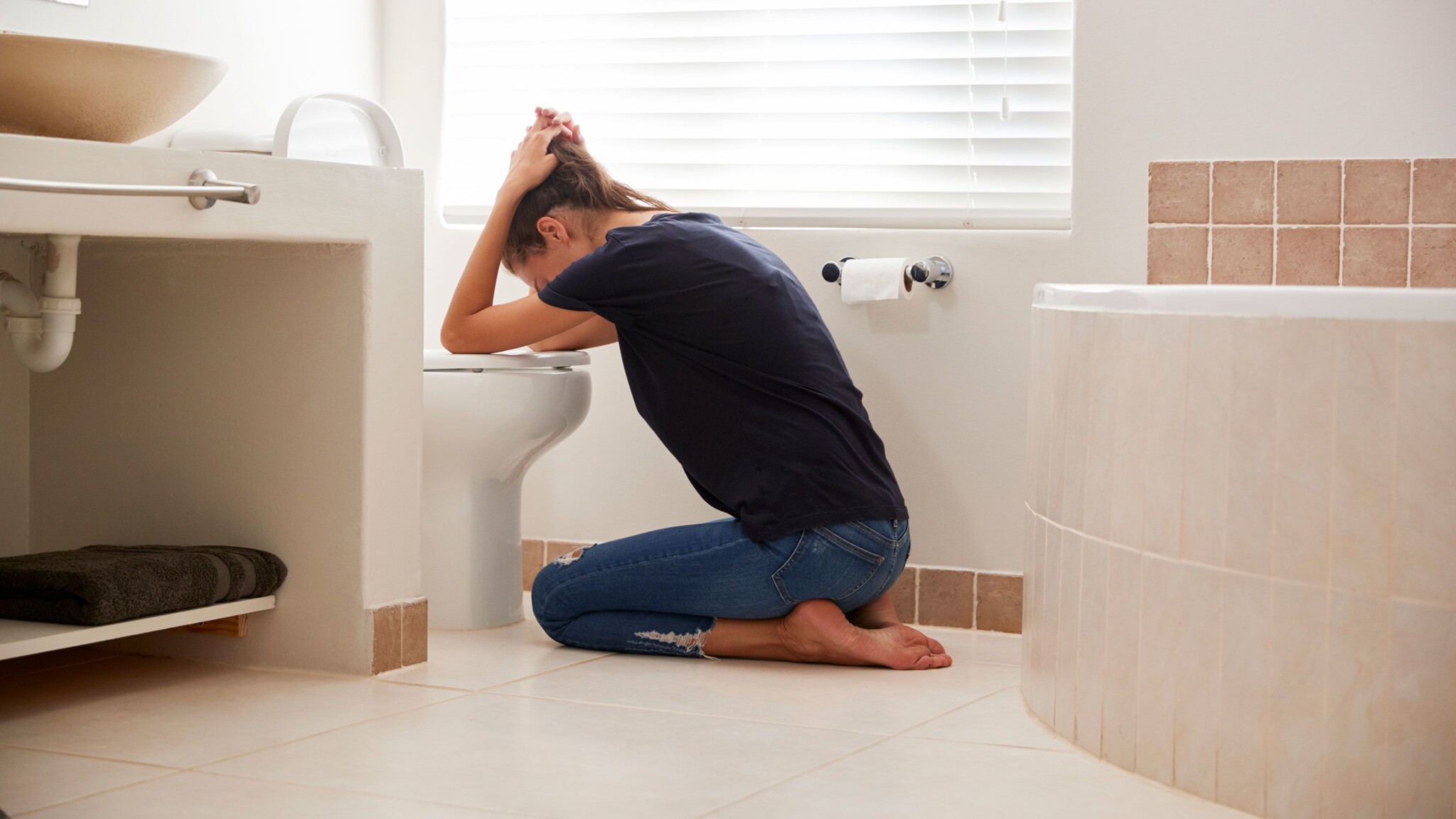 Here’s How Long It Takes For Your Body To Recover From Food Poisoning