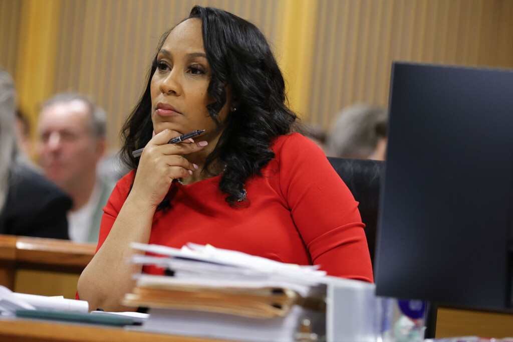 Fulton County Da Fani Willis Must Step Aside Or Remove Special Prosecutor In Trump Case, Judge Says