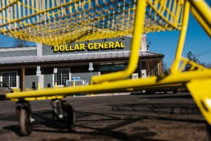 Dollar General Warns Low Income Americans’ Finances Are Getting Worse