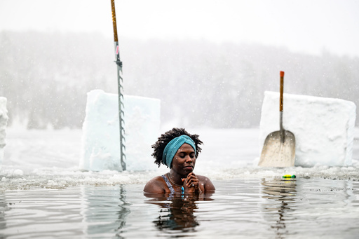 Cold Water Immersion May Offer Health Benefits — And Also Presents Risks