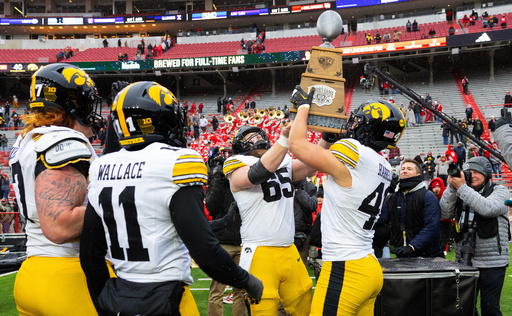 Iowa Beats Huskers For 10th Time In 11 Meetings, Shutting Them Down In 2nd Half On Way To 40 16 Rout