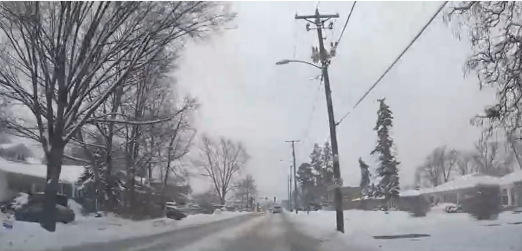 More Than 200 Crashes Reported As Iowa Digs Out From Heavy Snowfall