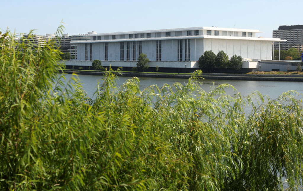 Kennedy Center Board Votes To Close For Renovations