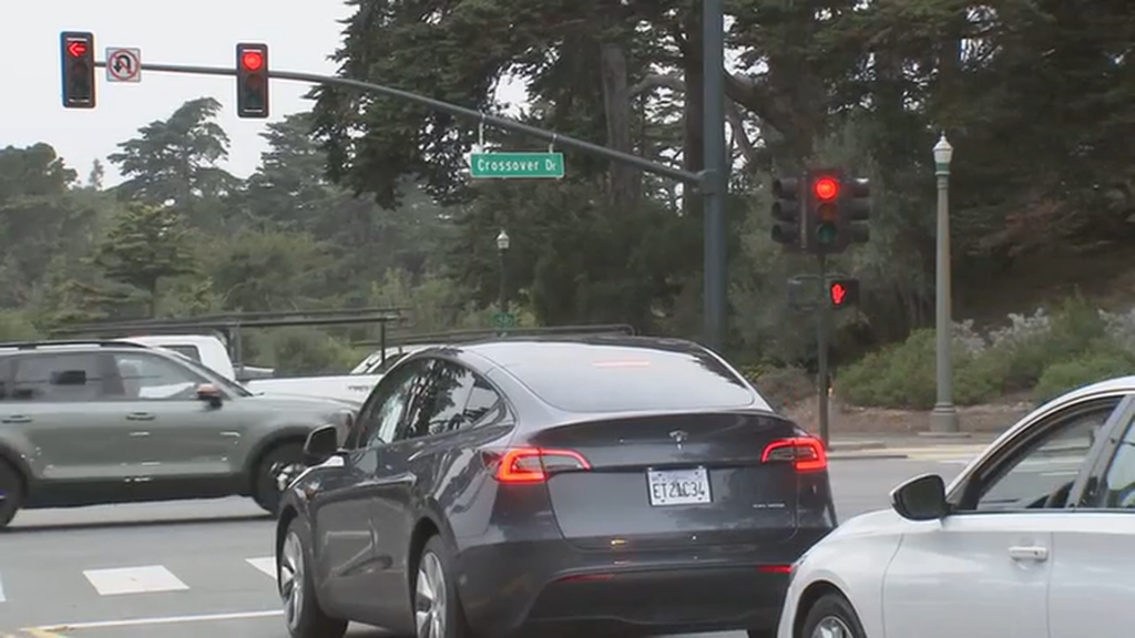 Mom Delivers Baby Girl On Side Of Road During Heavy Golden Gate Park Traffic