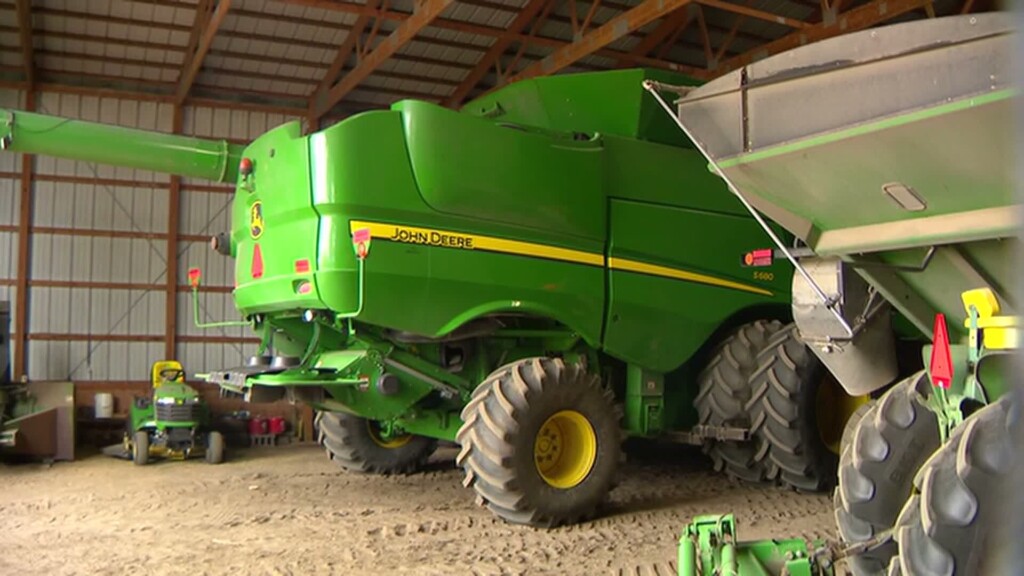 Minnesota Farmers Grapple With Rising Fuel Costs Ahead Of Fall Harvest