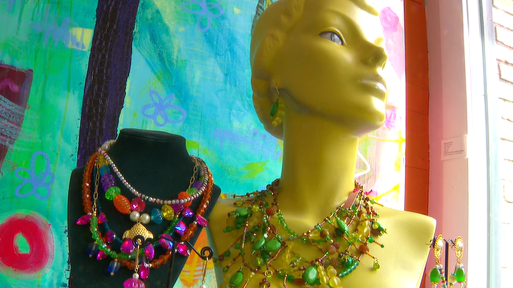 Inspired By The Minnesota State Fair, This Hudson Gallery Makes Space For Colorful, Creative Art
