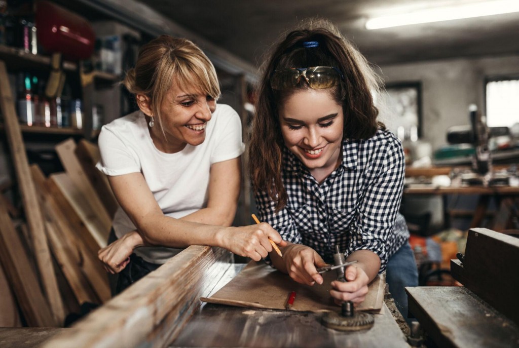 3 Ways Companies Could Offer More Father Friendly Policies That Will Help Women