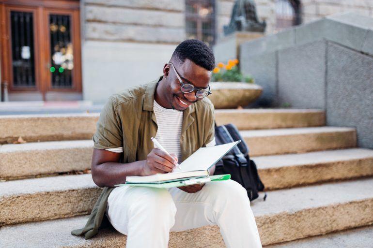 5 Things To Consider When Picking A College In The Covid 19 Era