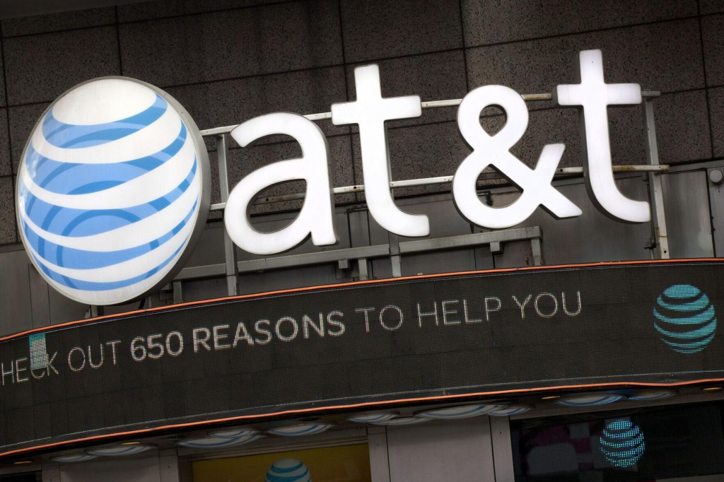 Sec Suing At&t For Telling Analysts Nonpublic Information