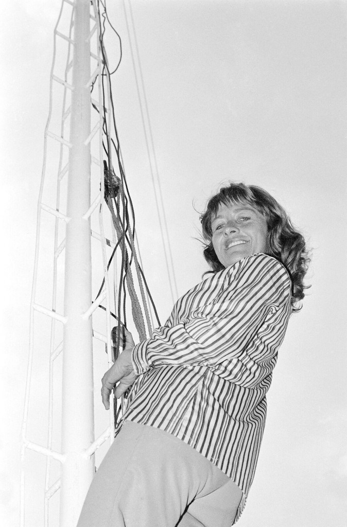 Carla Wallenda, Member Of Famed High Wire Act, Dies At 85
