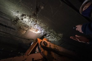 In A Leaky Underwater Rail Tunnel, Workers Race Against Time