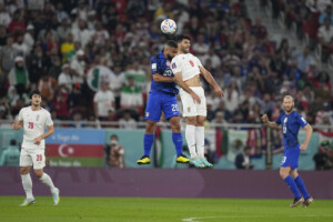 Us Beats Iran, Advances To Round Of 16 At World Cup