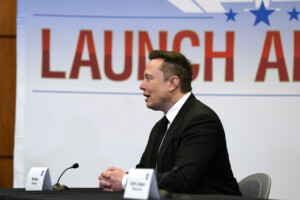 Elon Musk Restores Donald Trump’s Account On Twitter