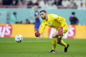 Us Beats Iran, Advances To Round Of 16 At World Cup