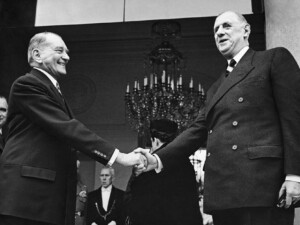 Zelenskyy, Spirit Of Ukraine Named 2022 Time Person Of The Year