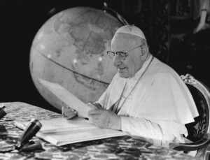 Zelenskyy, Spirit Of Ukraine Named 2022 Time Person Of The Year