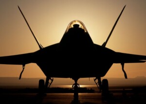 Justin Trudeau: Us Fighter Jet Shoots Down Object Over Northern Canada