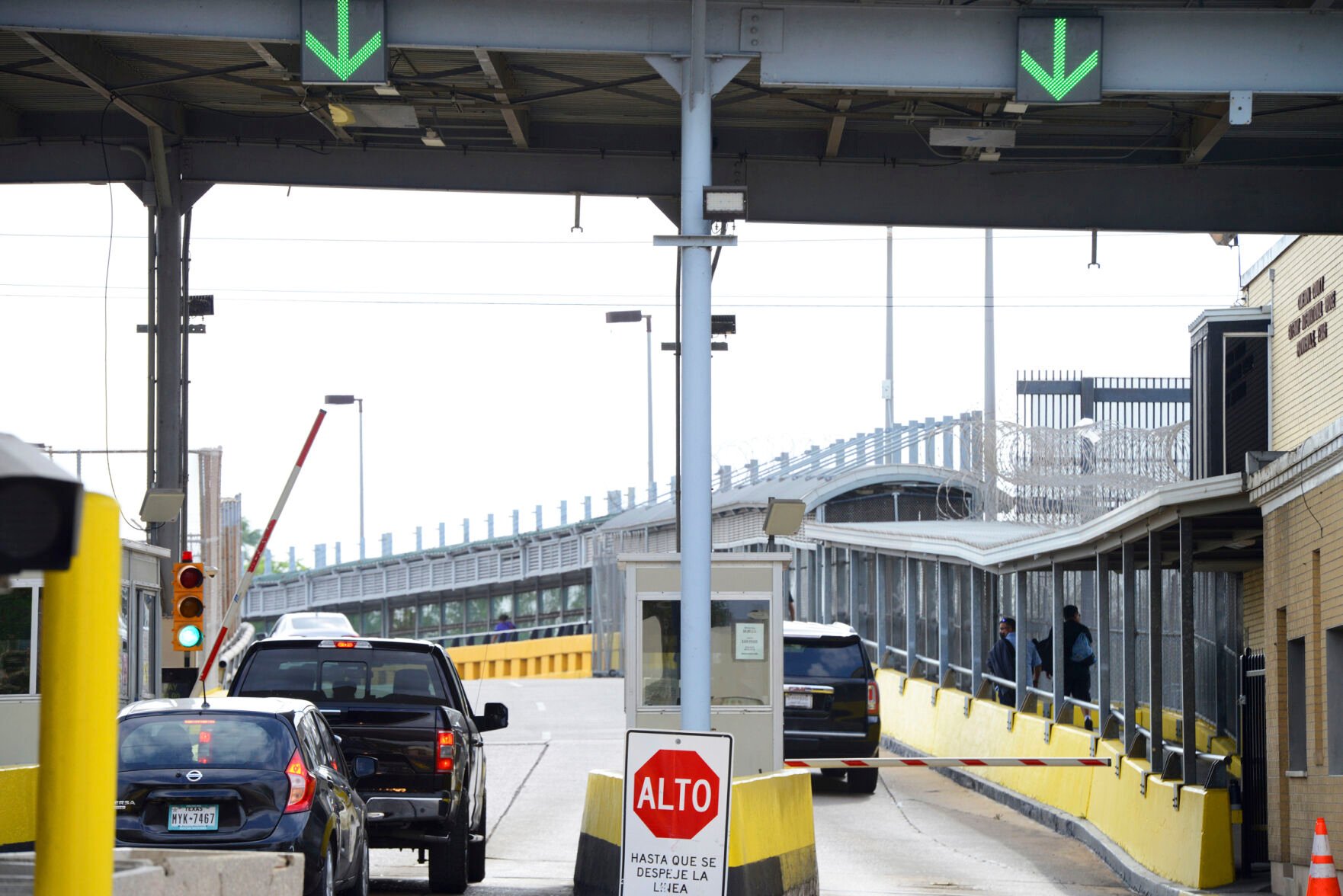 <p>Motorists pay a bridge toll at Gateway International Bridge on Monday, March 6, 2023, in Brownsville, Texas, to cross into Matamoros, Mexico. Gunmen kidnapped four U.S. citizens who crossed into Mexico from Texas last week to buy medicine but were caught in a shootout that killed at least one Mexican citizen, U.S. and Mexican officials said Monday. (Miguel Roberts/The Brownsville Herald via AP)</p>