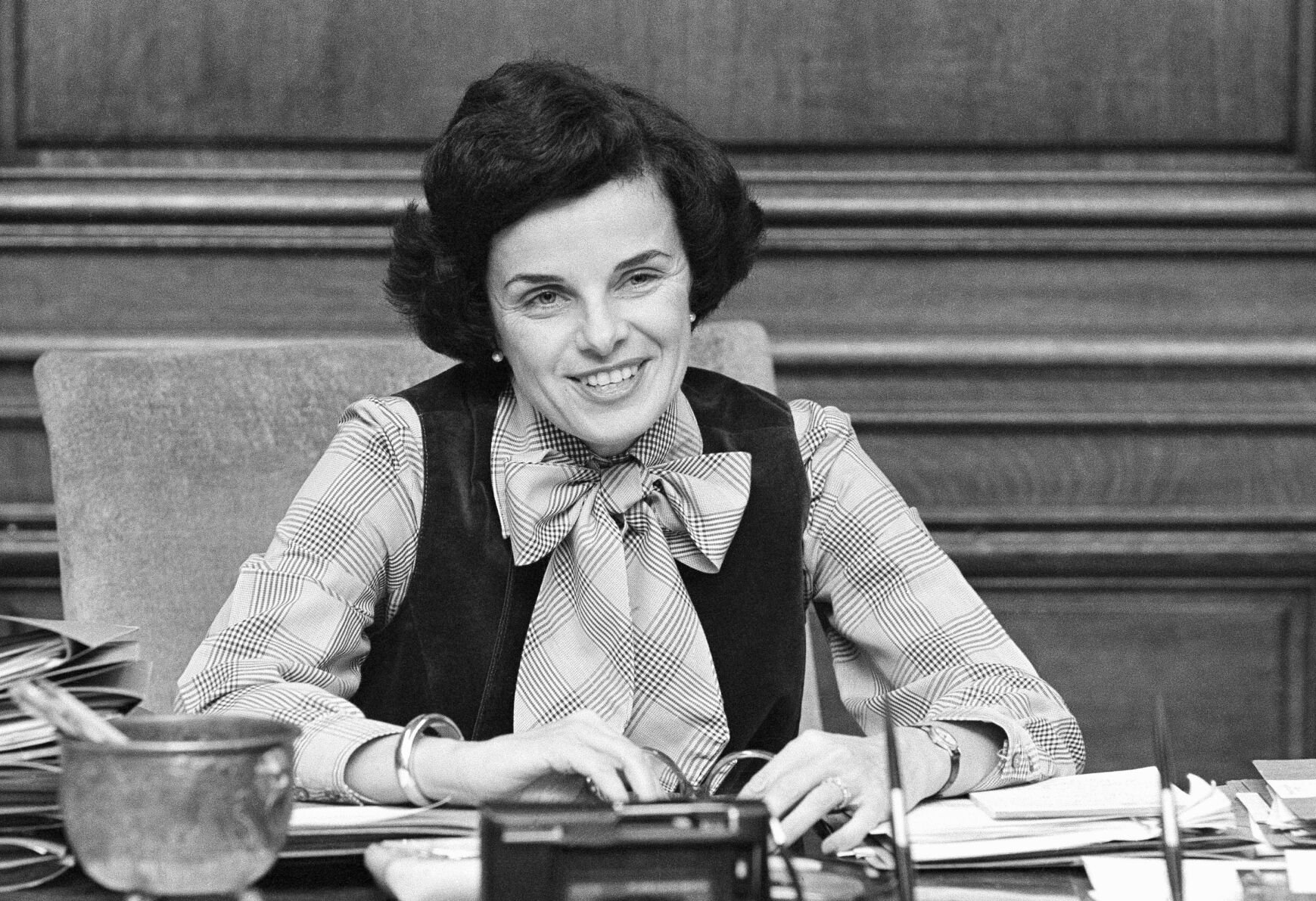 <p>Dianne Feinstein elected to finish out the term of the late San Francisco Mayor George R. Moscone, addresses the Board of Supervisors following her election in San Francisco Monday, Dec. 5, 1978. </p>