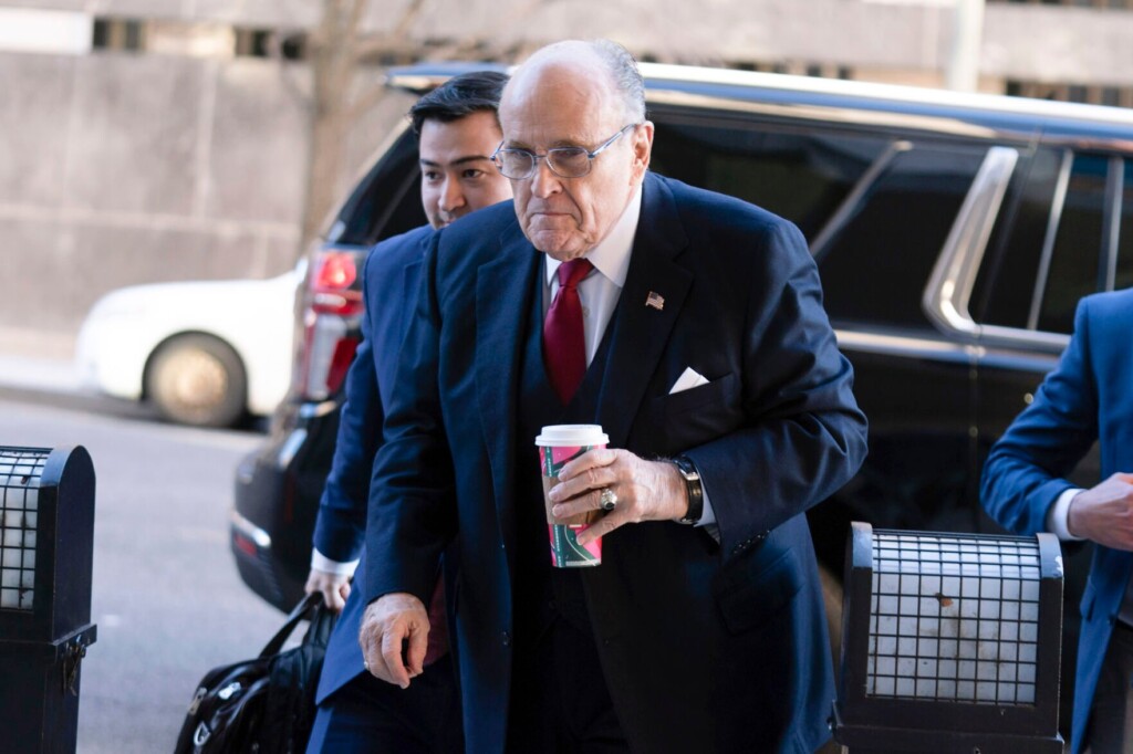 Giuliani Ordered To Pay $148m To Ga. Election Workers Over 2020 Vote Lies; ‘absurd Number,’ Ex Nyc Mayor Says