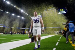 Michigan Completes Undefeated Season With 34 13 College Football Playoff Championship Game Victory Over Washington