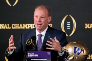 Michigan Completes Undefeated Season With 34 13 College Football Playoff Championship Game Victory Over Washington