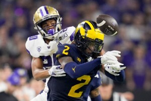 Michigan Completes Undefeated Season With 34 13 College Football Playoff Championship Game Victory Over Washington