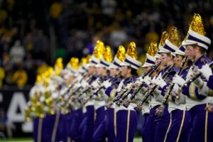 Michigan Completes Undefeated Season With 34 13 College Football Playoff Championship Game Victory Over Washington