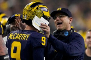 Michigan Completes Undefeated Season With 34 13 College Football Playoff Championship Game Victory Over Washington