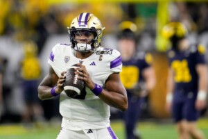 Michigan Completes Undefeated Season With 34 13 College Football Playoff Championship Game Victory Over Washington