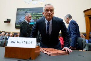 Robert F. Kennedy Jr. Says He’s Suspending His Presidential Bid And Backing Donald Trump