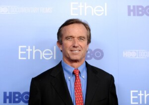 Robert F. Kennedy Jr. Says He’s Suspending His Presidential Bid And Backing Donald Trump